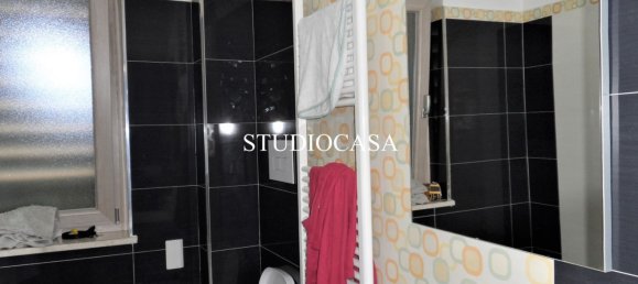 4 rooms Apartment in Portico di Caserta, Italy No. 140531 8