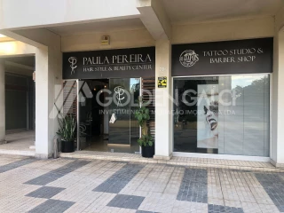 342m² Commercial property in Lisbon, Portugal No. 141621