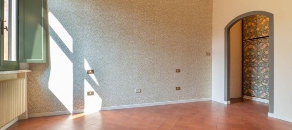 7 rooms Apartment in Ferrara, Italy No. 41208 24