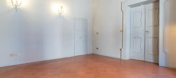7 rooms Apartment in Ferrara, Italy No. 41208 42