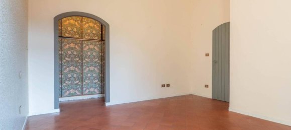 7 rooms Apartment in Ferrara, Italy No. 41208 25