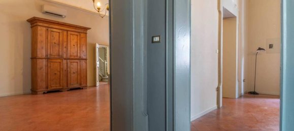 7 rooms Apartment in Ferrara, Italy No. 41208 40