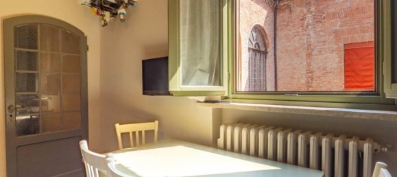7 rooms Apartment in Ferrara, Italy No. 41208 7