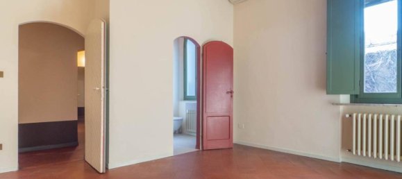 7 rooms Apartment in Ferrara, Italy No. 41208 27
