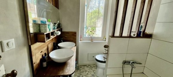 4 bedrooms House in Roquefort, France No. 276732 7