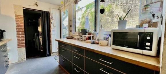 4 bedrooms House in Roquefort, France No. 276732 2