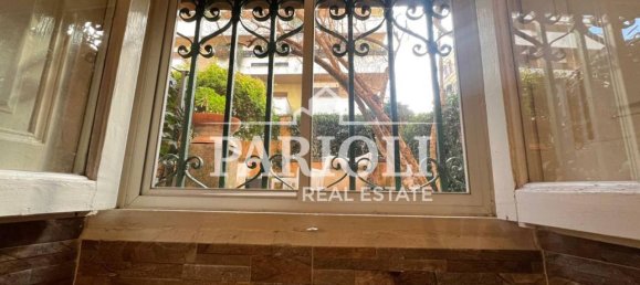 3 rooms Apartment in Rome, Italy No. 21568 14