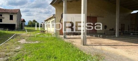 Земельный участок 4345м² в Карбонера, Италия № 174178 5