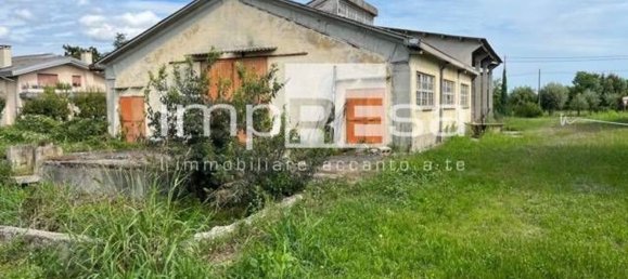 Земельный участок 4345м² в Карбонера, Италия № 174178 7