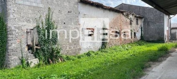 Земельный участок 4345м² в Карбонера, Италия № 174178 8