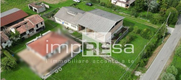 Земельный участок 4345м² в Карбонера, Италия № 174178 2