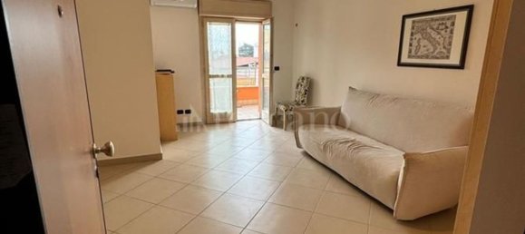 32m² Office in Avezzano, Italy No. 113265 8