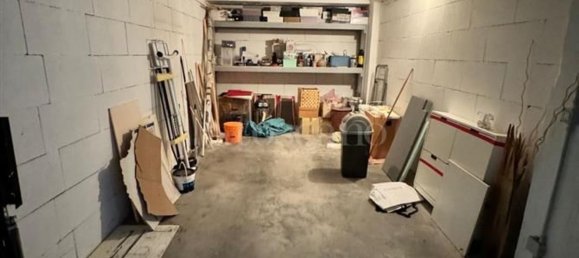 32m² Office in Avezzano, Italy No. 113265 4