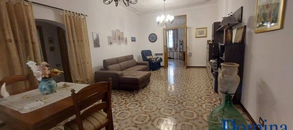 Дом с 3 спальнями в Масса, Италия № 215072 2