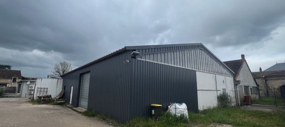 Escritório em Saint-Amand-Montrond, France 1141 m² N.º 68940 15