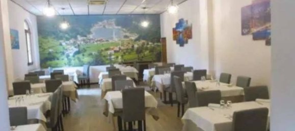 2 bedrooms Apartment in Turate, Italy No. 331017 14