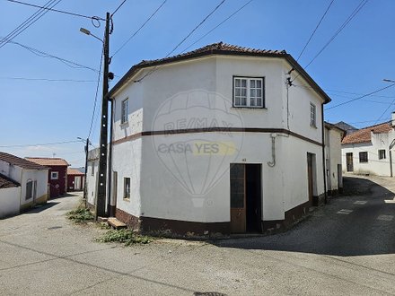 2 bedrooms House in Torres Novas, Portugal No. 26581