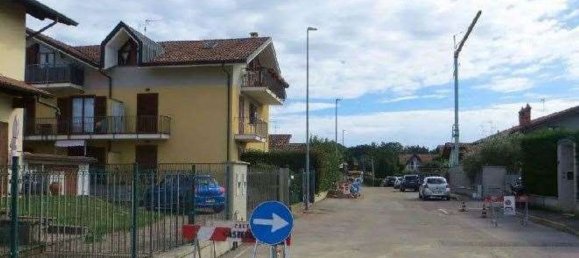 Casa de 4 divisões em Cogliate, Italy N.º 4064 3