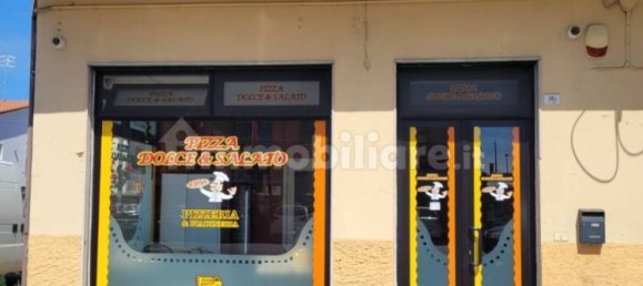 4 rooms Commercial property in Monselice, Italy No. 267460 3