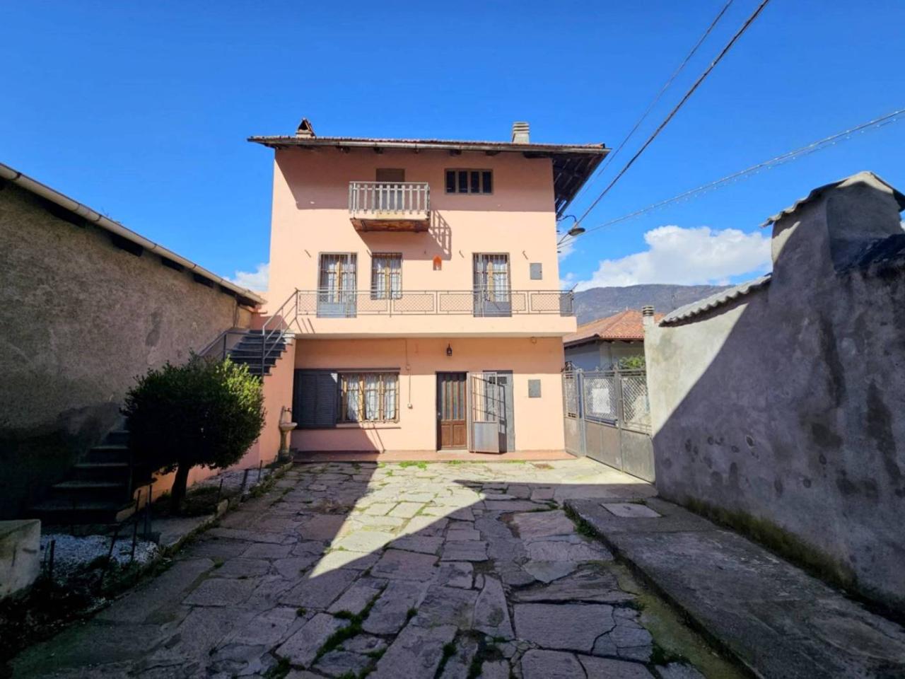 Casa de 4 divisões em Villar Focchiardo, Italy N.º 171375