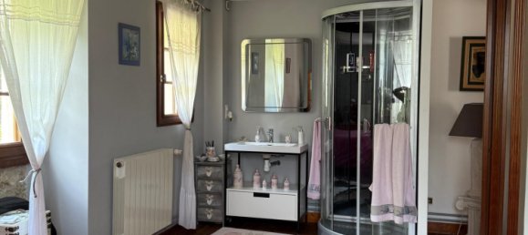 4 bedrooms House in Charente-Maritime, France No. 341927 9