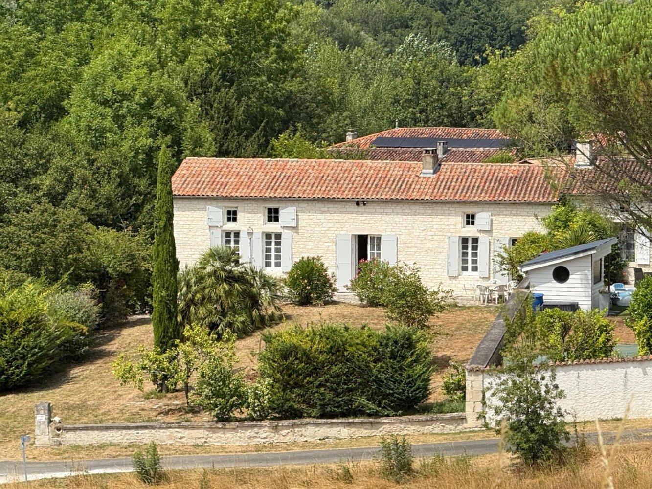 4 bedrooms House in Charente-Maritime, France No. 341927