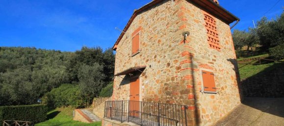 8-Zimmer Haus in Larciano, Italy, Nr. 114096 2