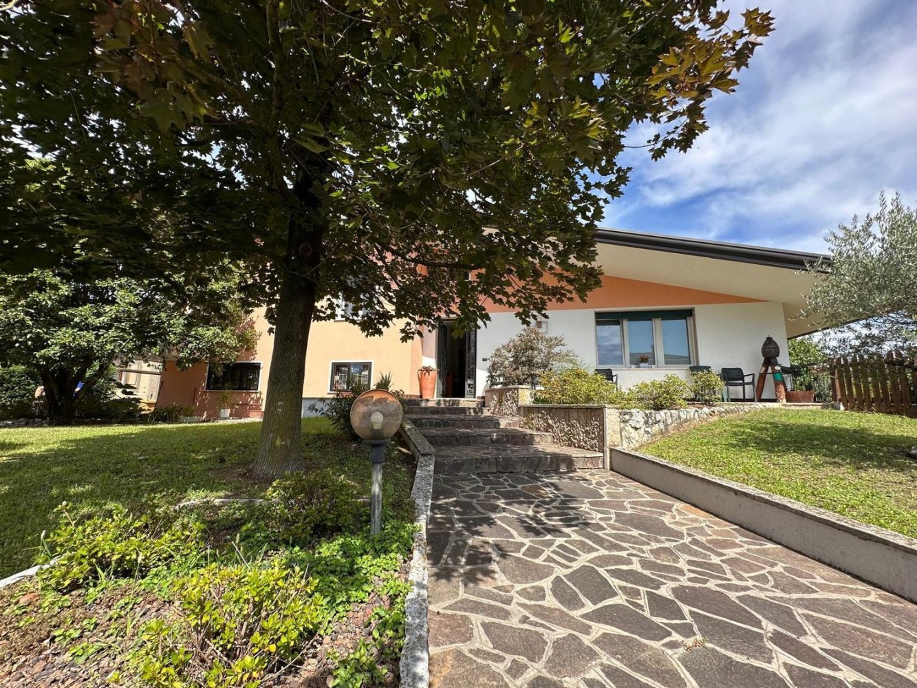 10 bedrooms Villa in San Biagio di Callalta, Italy No. 316322