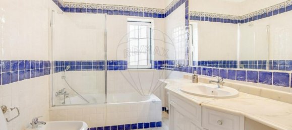 5 Schlafzimmer Villa in Corroios, Portugal, Nr. 22332 19