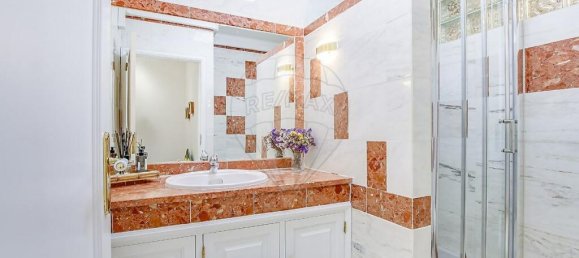 5 Schlafzimmer Villa in Corroios, Portugal, Nr. 22332 13