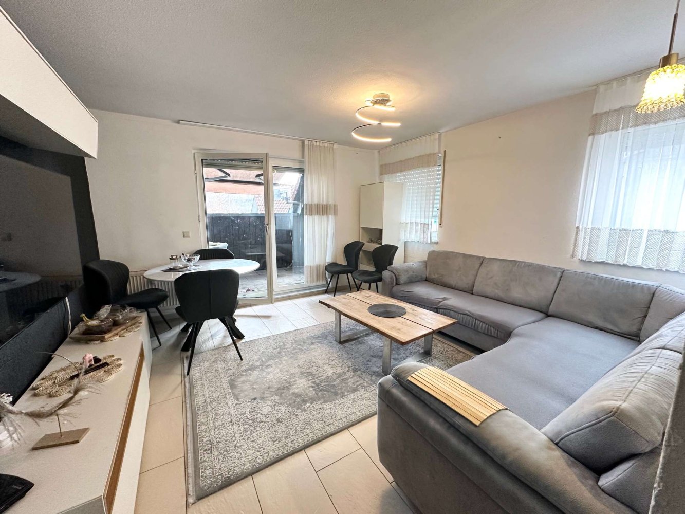 3 chambres Duplex à Goppingen, Germany No. 70293