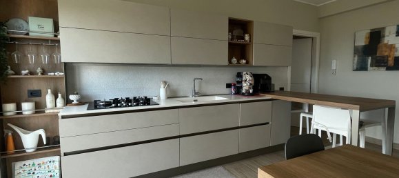 Квартира с 4 спальнями в Маскалуча, Италия № 369918 14