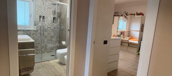 Квартира с 4 спальнями в Маскалуча, Италия № 369918 4