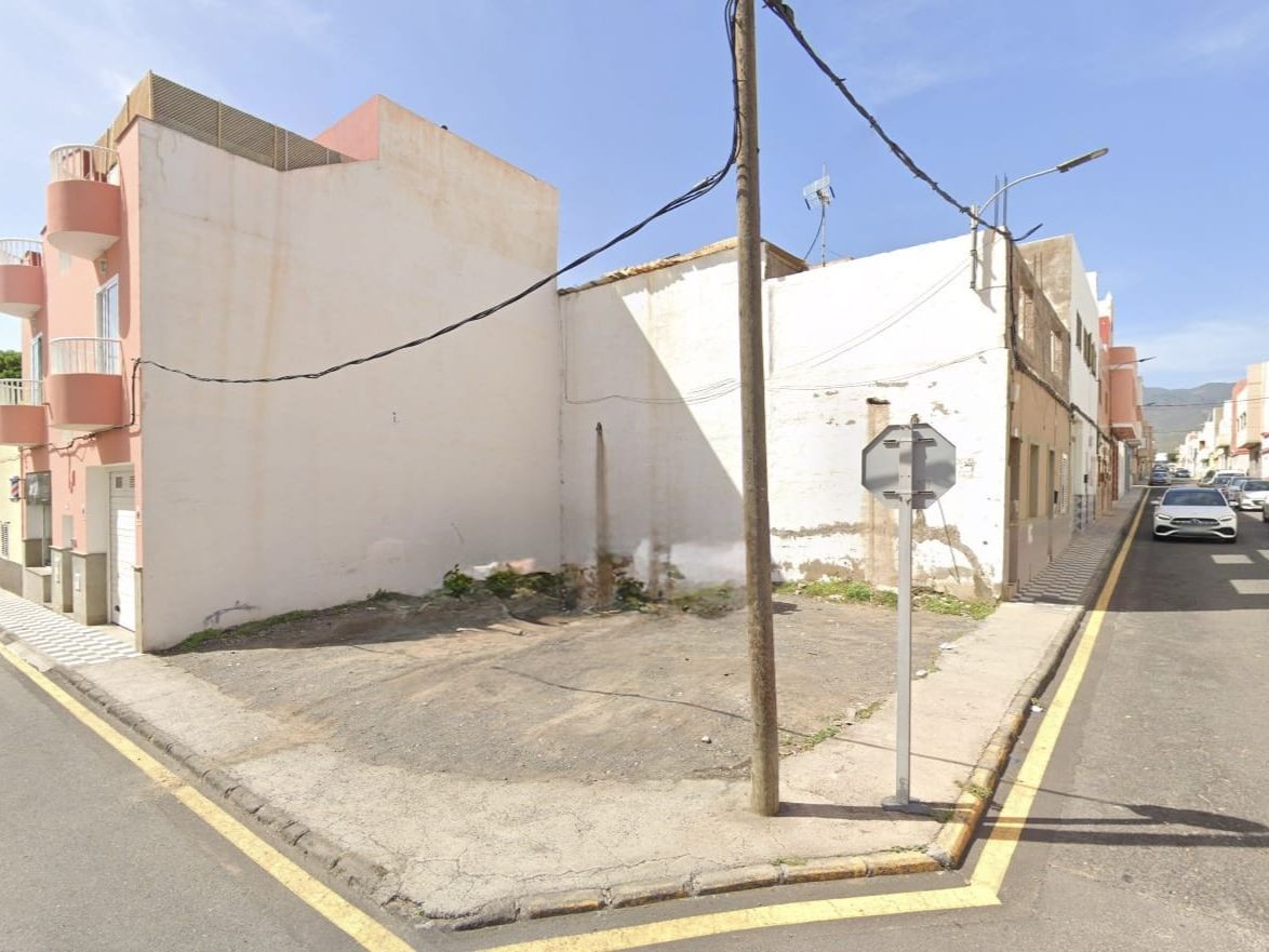 Земельный участок 100м² в Агуимес, Испания № 276182