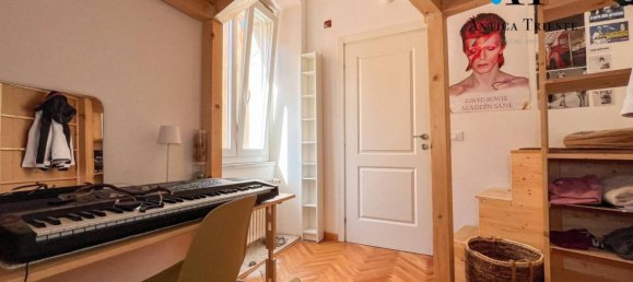 3 bedrooms Apartment in Trieste, Italy No. 374821 22