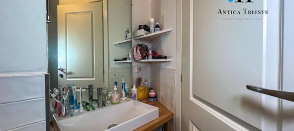 3 bedrooms Apartment in Trieste, Italy No. 374821 10