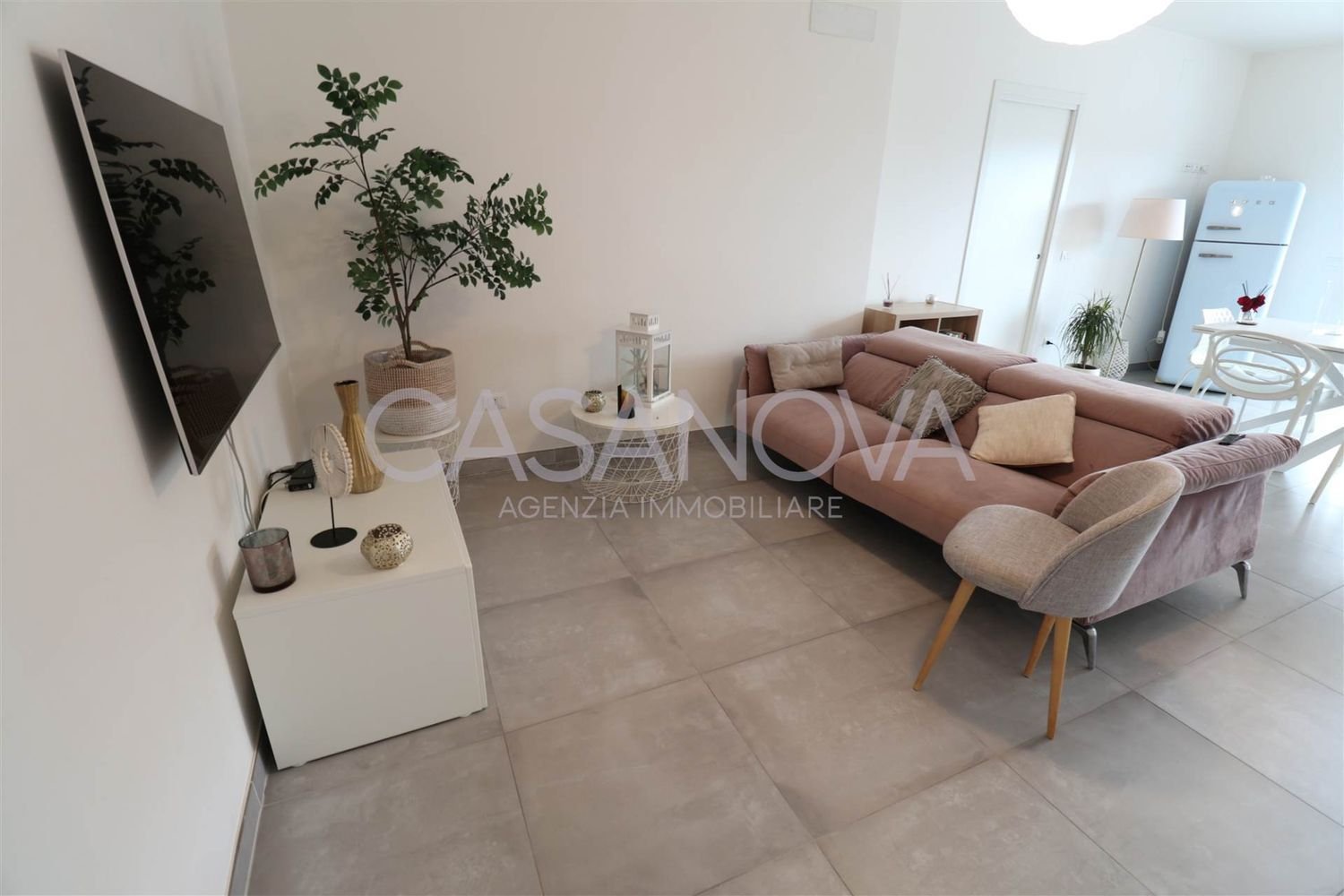 3 rooms Apartment in Giulianova, Italy No. 297828