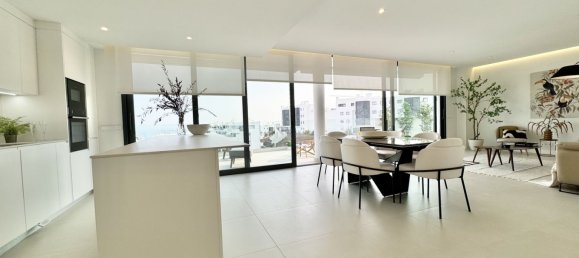 3 bedrooms Apartment in Fuengirola, Spain No. 146167 6