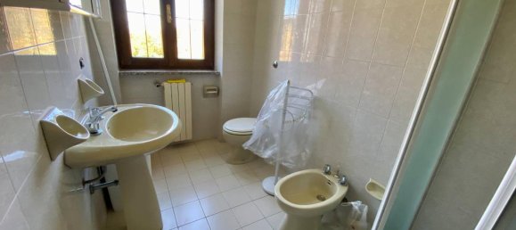 7-salle Maison à Fontanarosa, Italy No. 109713 17