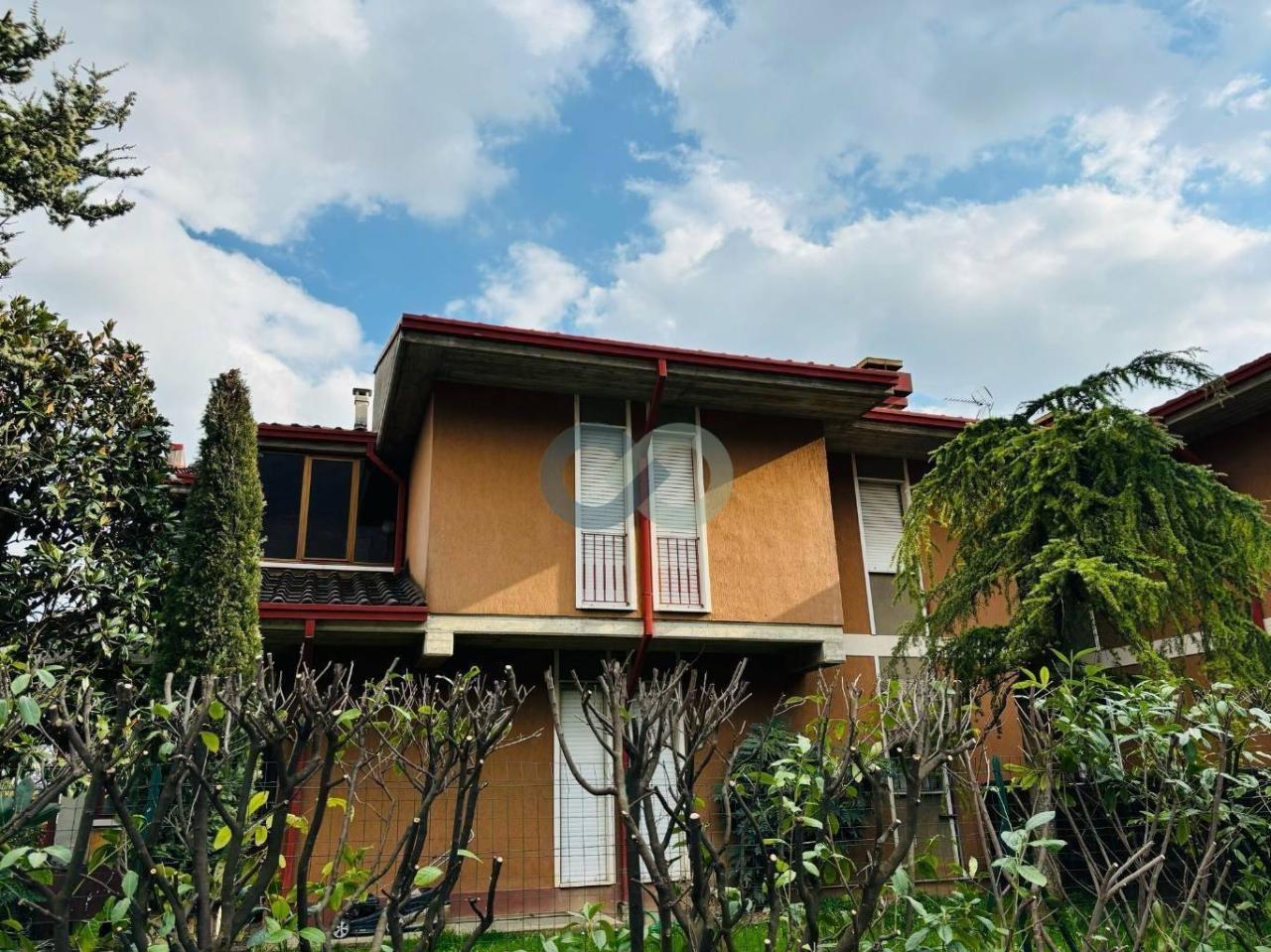 4غرفة شقة في Botticino, Italy رقم 34934