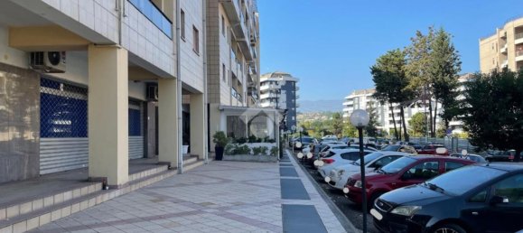 563m² Commercial property in Rende, Italy No. 118333 12