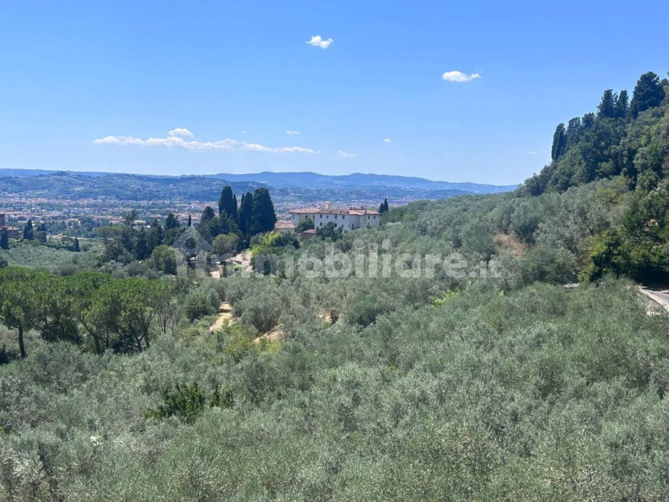4 bedrooms Apartment in Florence, Italy No. 361816