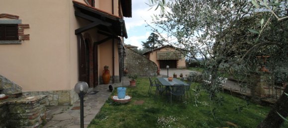 Вилла с 8 комнатами в Монте Сан Савино, Италия № 134776 8