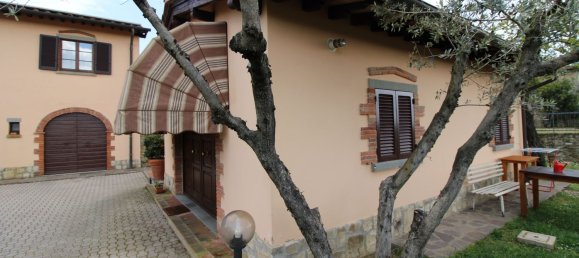 Вилла с 8 комнатами в Монте Сан Савино, Италия № 134776 6