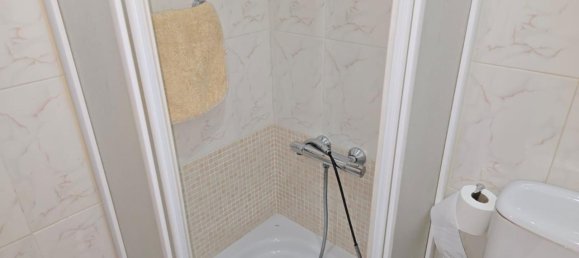 3 Schlafzimmer Wohnung in Sant Andreu, Spain, Nr. 188969 18