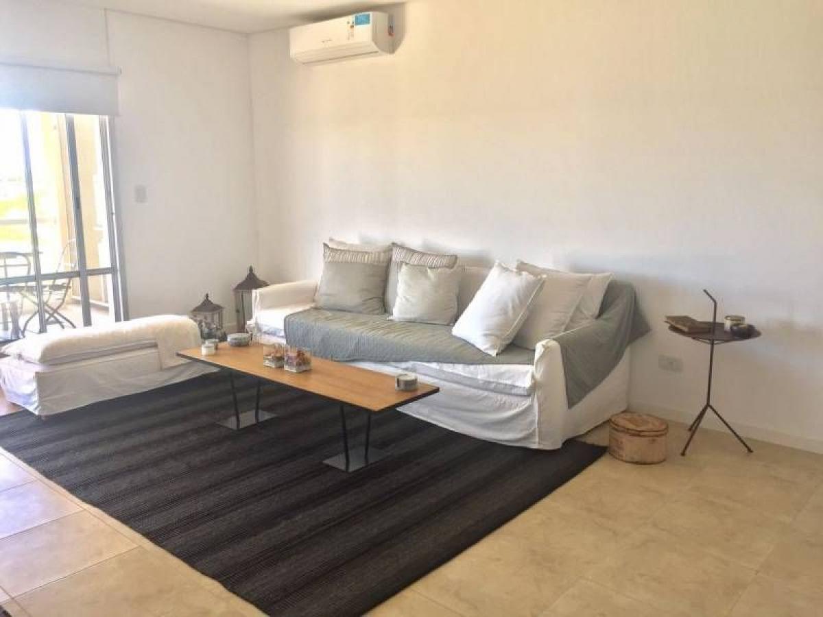 Квартира с 2 спальнями в Тигре, Аргентина № 51385