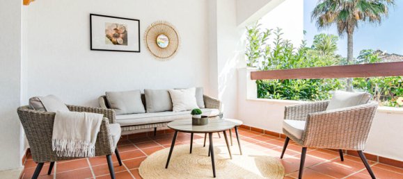 2 bedrooms Apartment in Marbella, Spain No. 185316 2