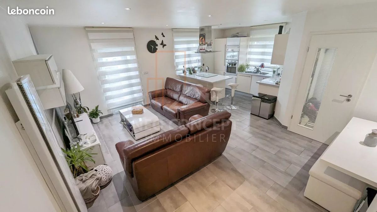 Casa de 3 dormitorios en Haguenau, France No. 82283