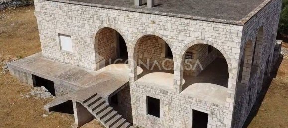 3 bedrooms Villa in Locorotondo, Italy No. 289536 7