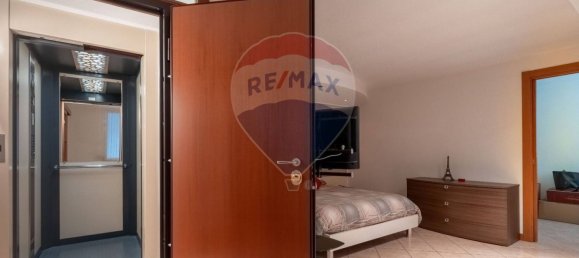 1 bedroom Apartment in Zogno, Italy No. 295504 20